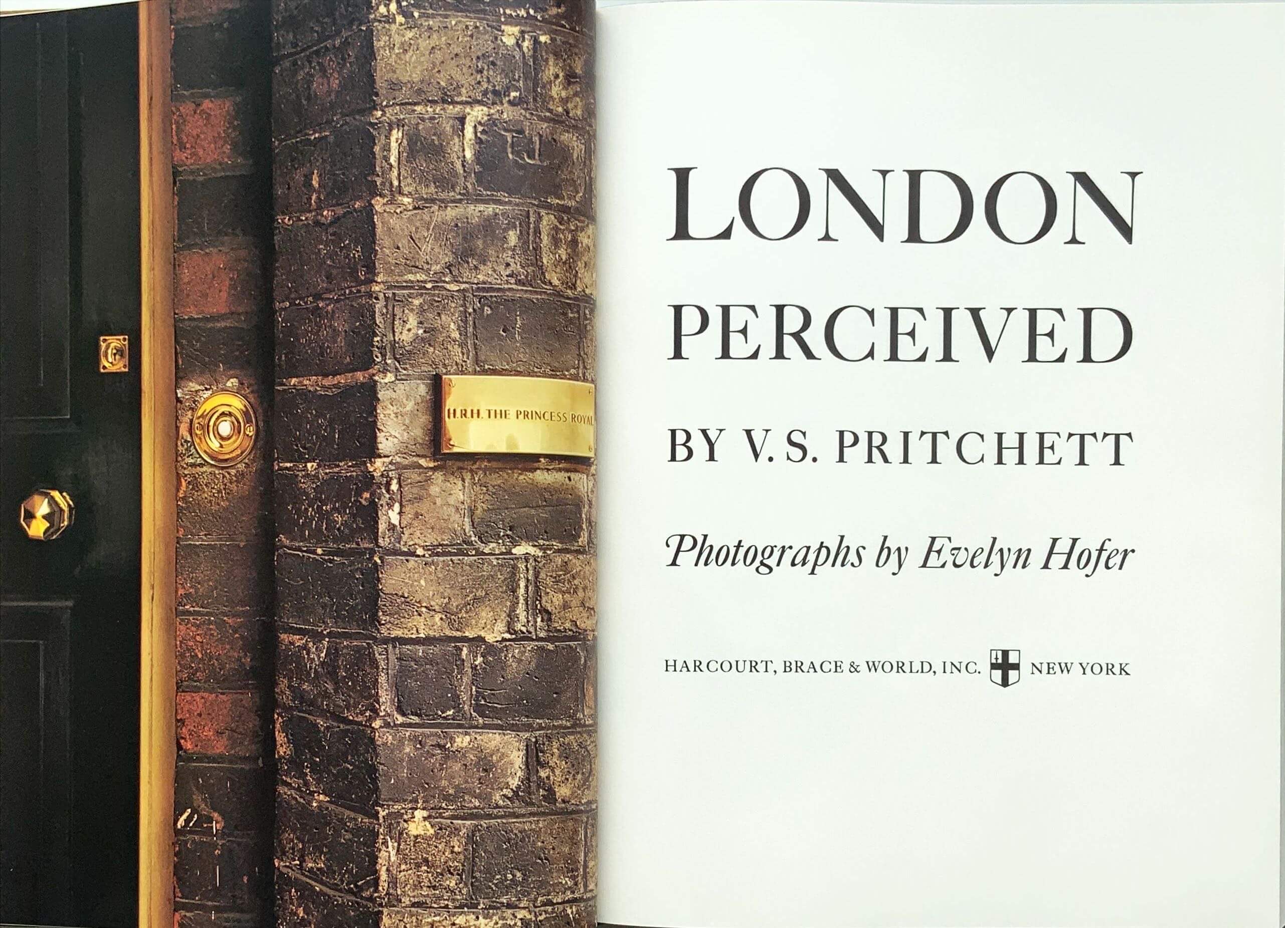 Conzett & Huber: London perceived. By V.S. Pritchett. 1962